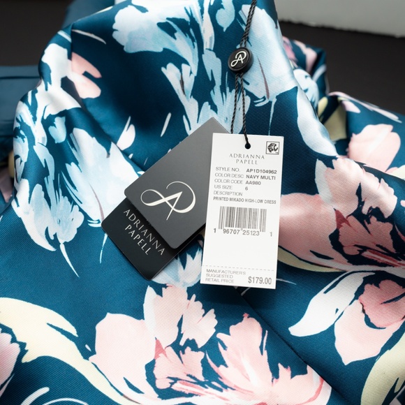 Adrianna Papell • Printed Sleeveless High-Low Fit & Flare Dress - Picture 8 of 11